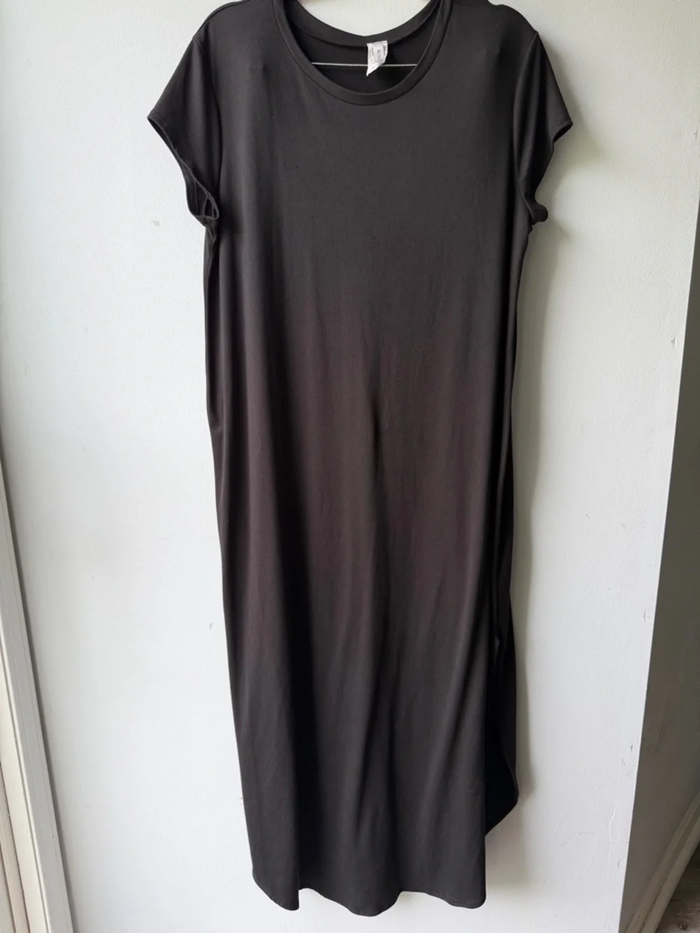 Acting Pro Black Maxi Tee Dress - Picture 1 of 3
